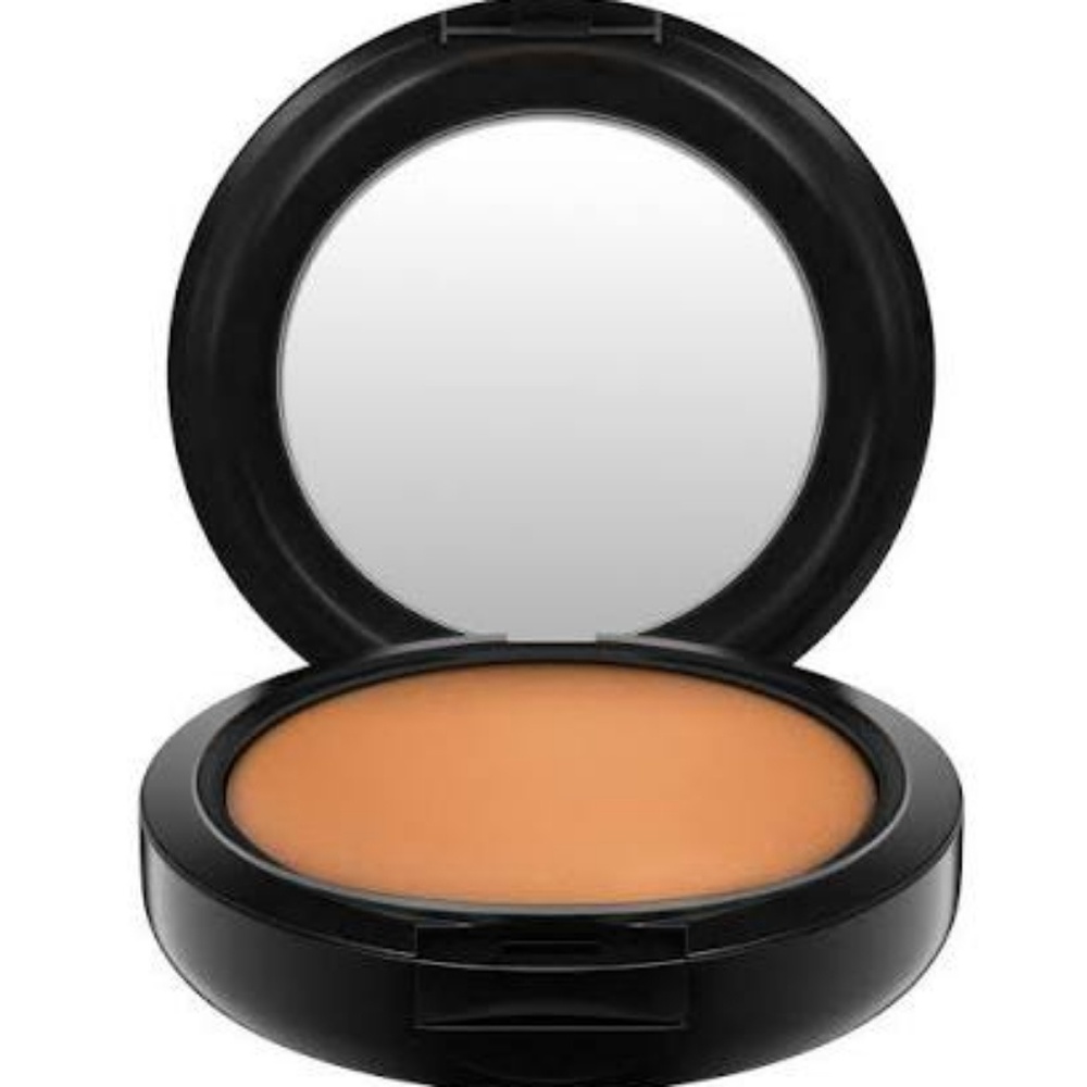 M·A·C Studio Fix Powder Plus Foundation